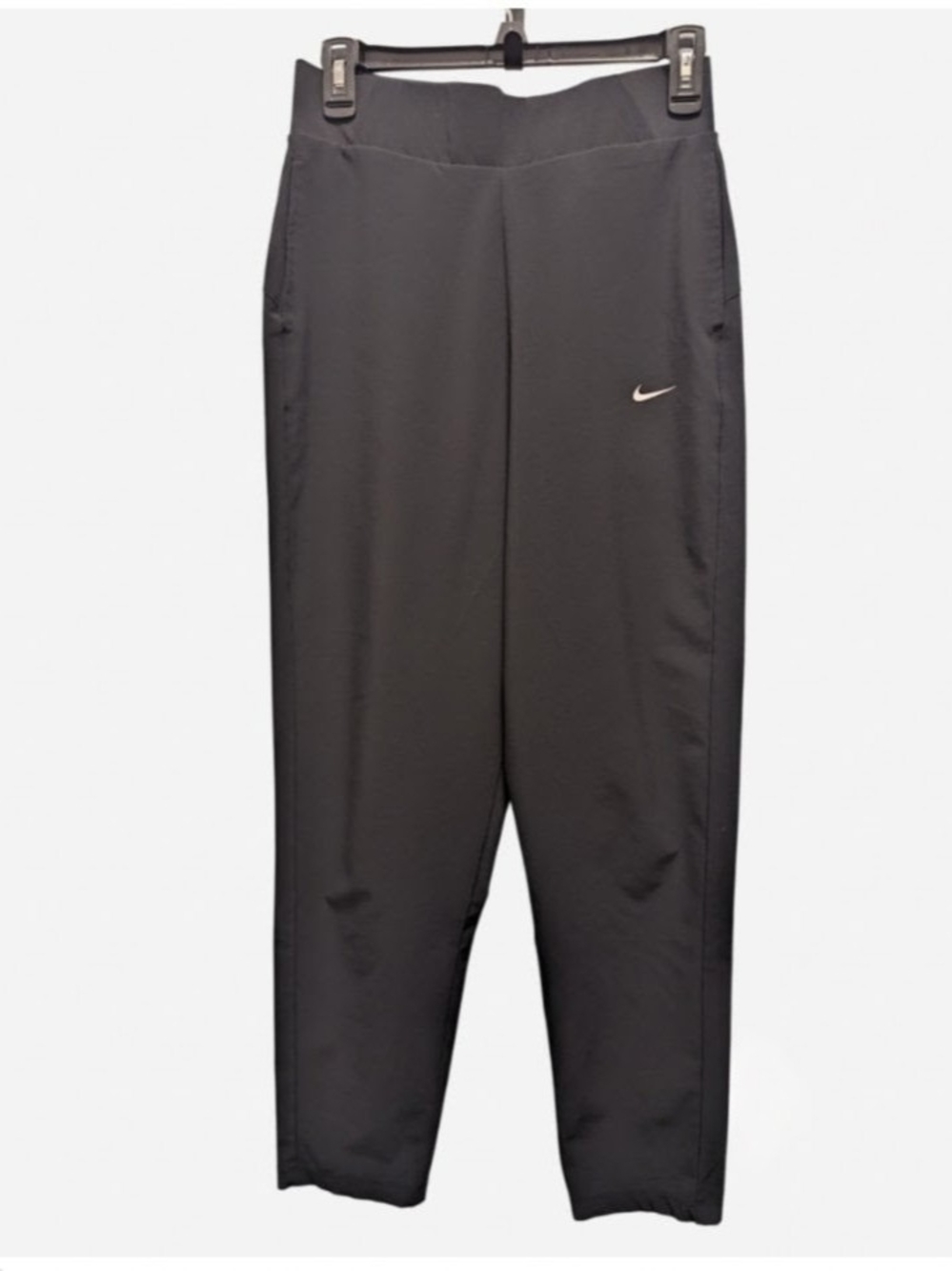 Nike Women's Black Athletic Tapered Pants